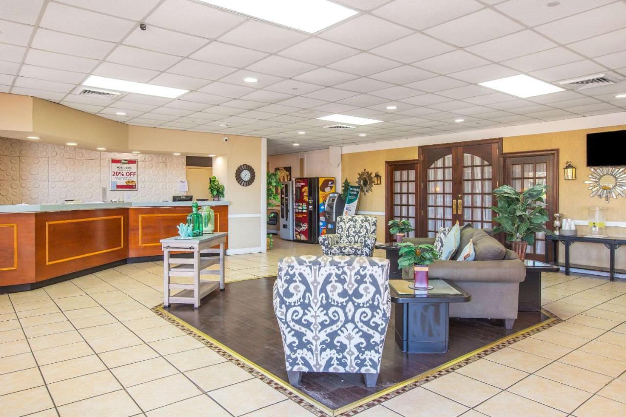 Econo Lodge Choice Hotels I 95 Savannah Gateway 24 Hour Fitness Center On Site Guest Laundry On Site Perkins Restaurant Georgetown Extérieur photo