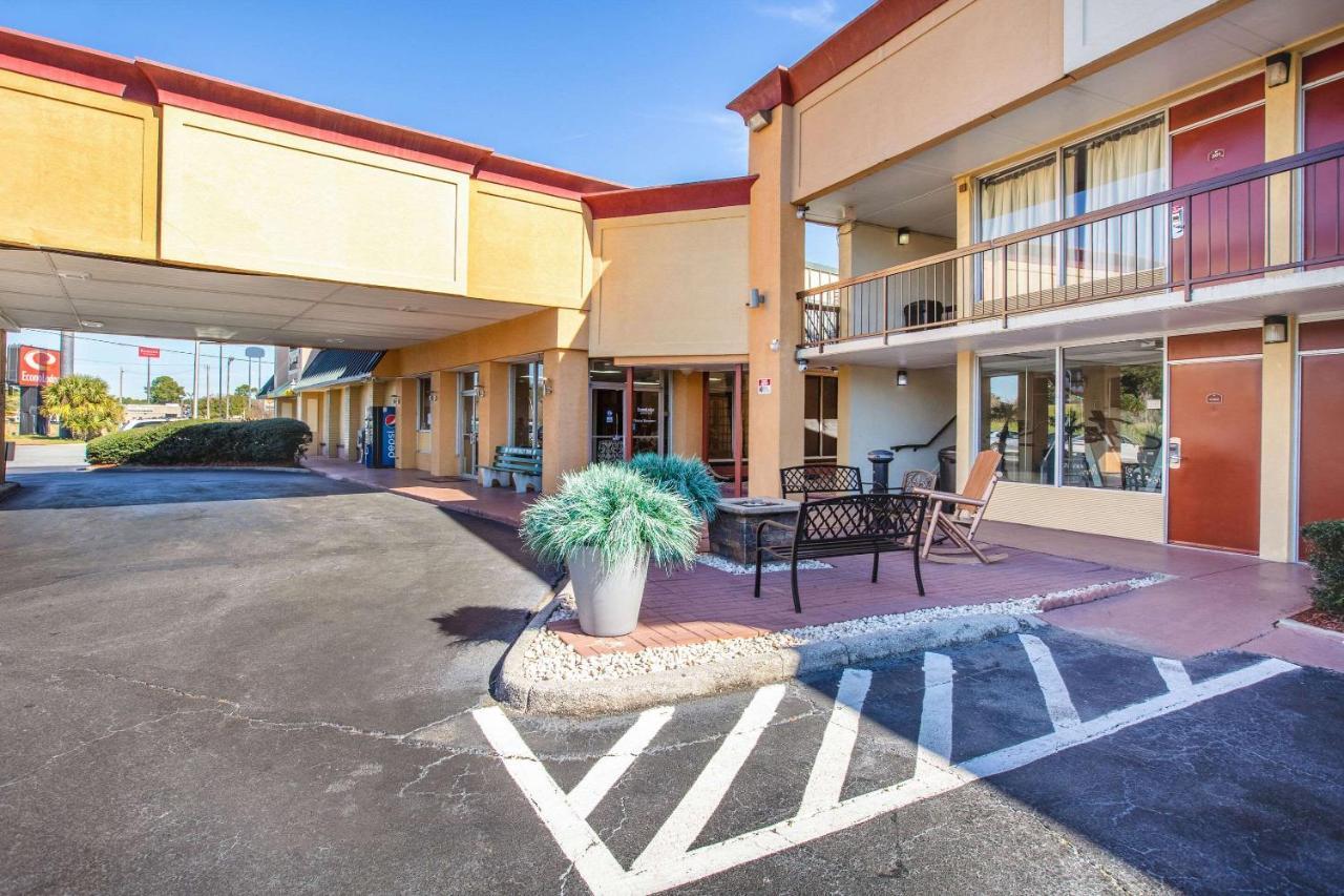 Econo Lodge Choice Hotels I 95 Savannah Gateway 24 Hour Fitness Center On Site Guest Laundry On Site Perkins Restaurant Georgetown Extérieur photo