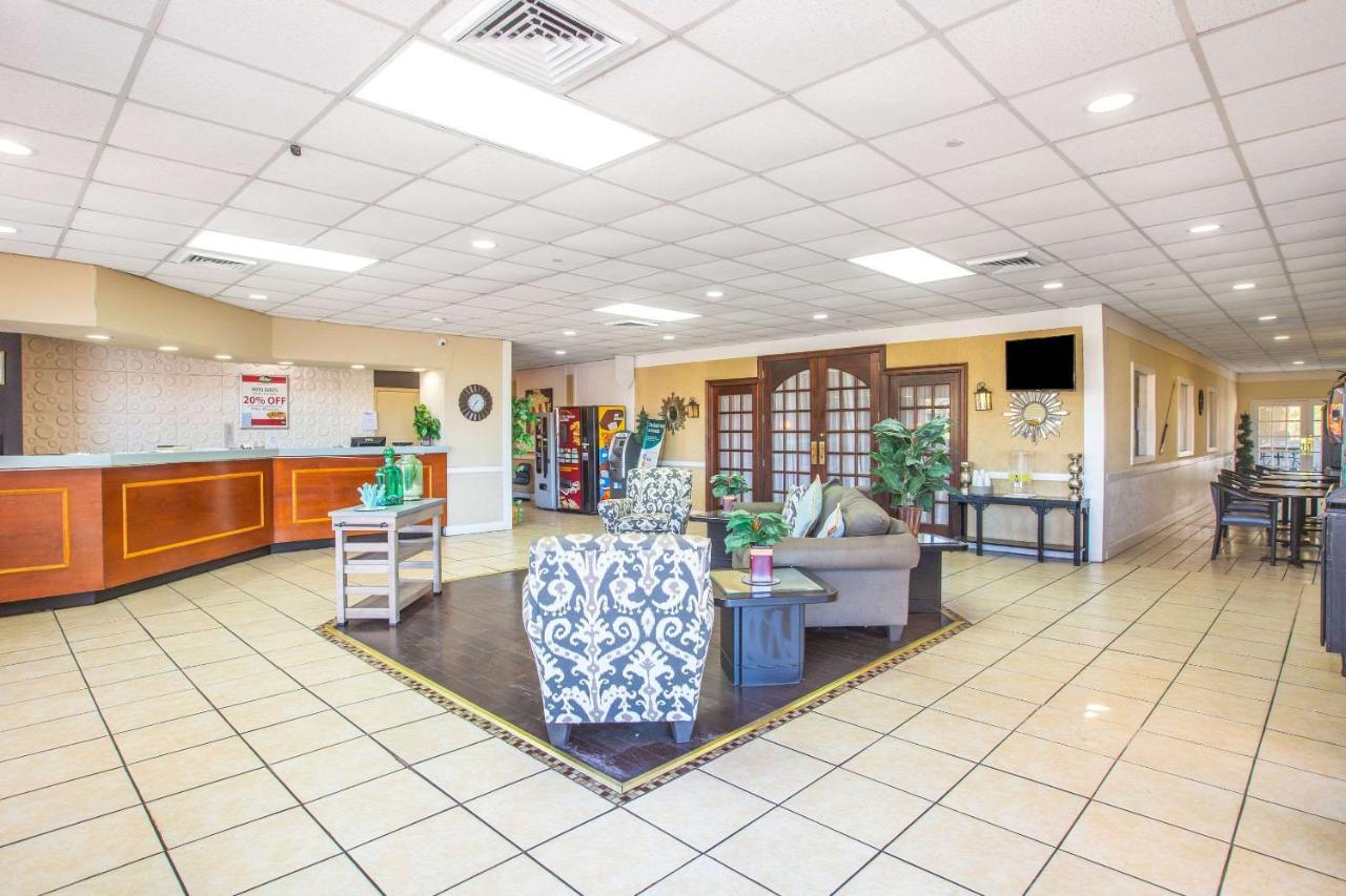 Econo Lodge Choice Hotels I 95 Savannah Gateway 24 Hour Fitness Center On Site Guest Laundry On Site Perkins Restaurant Georgetown Extérieur photo