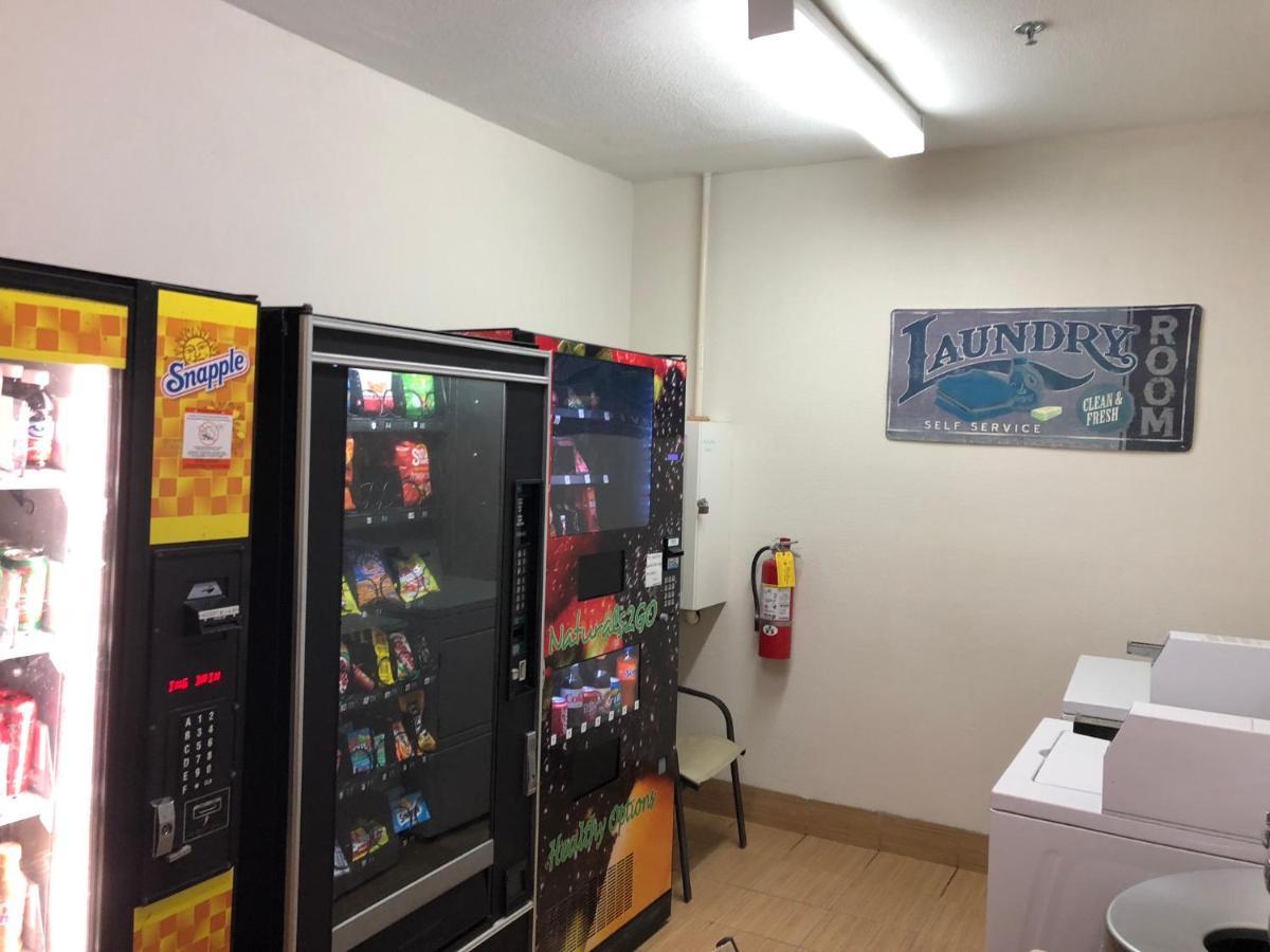 Econo Lodge Choice Hotels I 95 Savannah Gateway 24 Hour Fitness Center On Site Guest Laundry On Site Perkins Restaurant Georgetown Extérieur photo