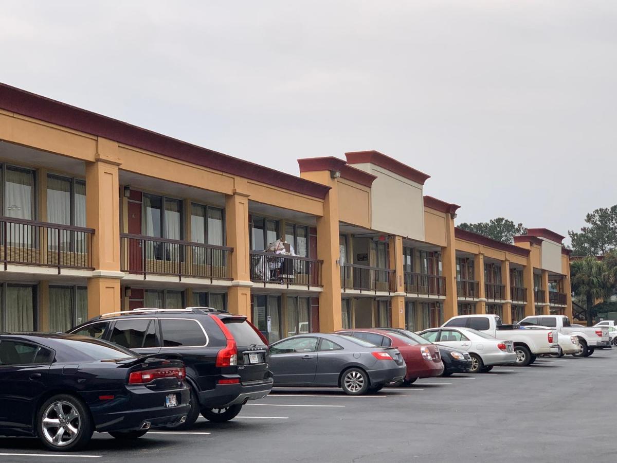 Econo Lodge Choice Hotels I 95 Savannah Gateway 24 Hour Fitness Center On Site Guest Laundry On Site Perkins Restaurant Georgetown Extérieur photo